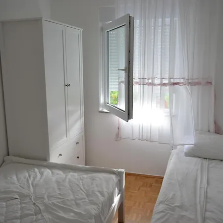 Dragica Apartamento Kornić