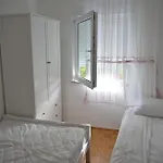 Dragica Apartment Kornić